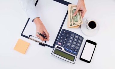 Split payment – na czym polega, jakie korzyści przynosi?