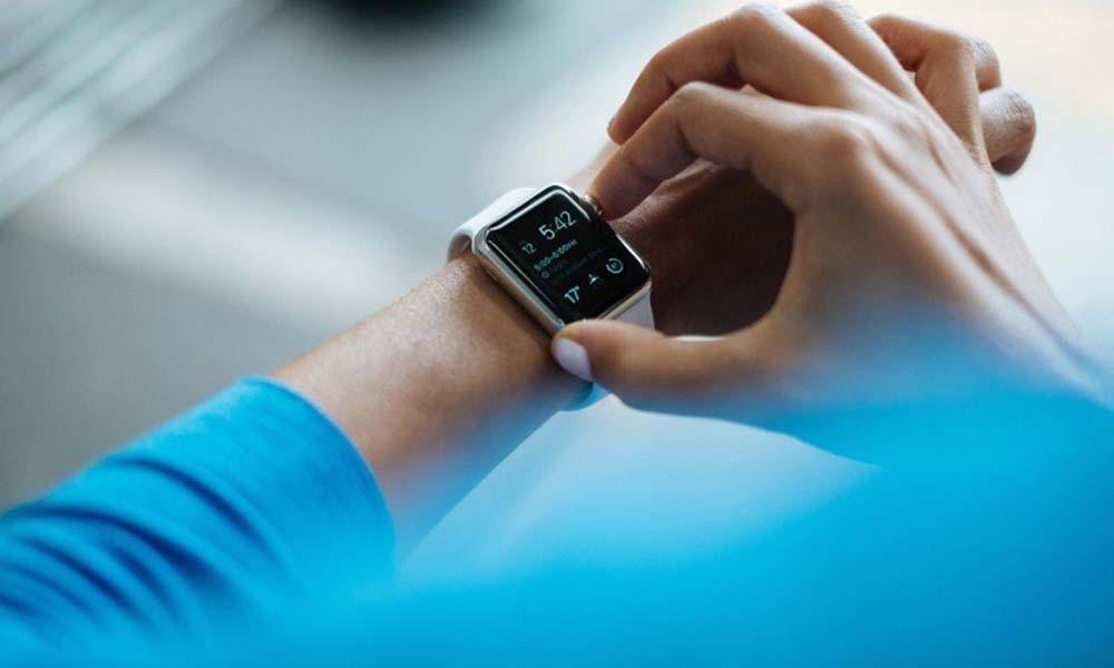 Smartwatch i smartband – inteligentne urządzenia do zadań specjalnych