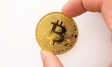 Co stoi za fenomenem bitcoina?